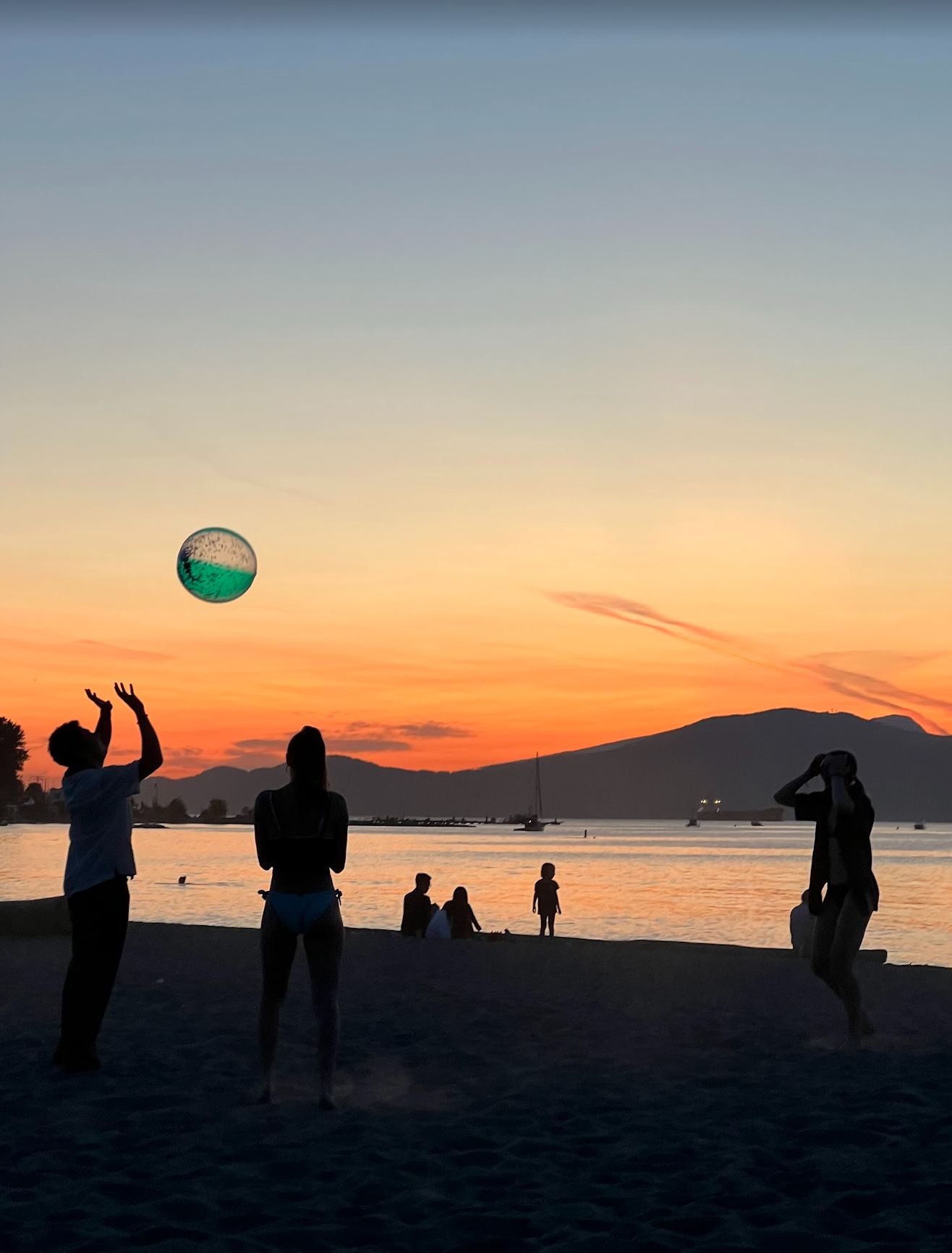 glitterbeachball